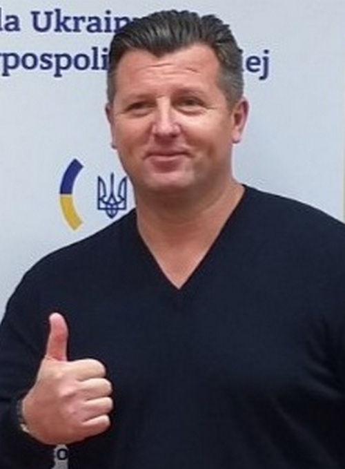 солодкий 1111