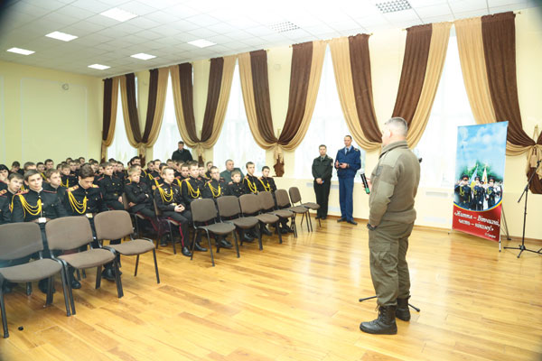 2015 03 10 maklakov present 02