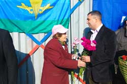 2013-11-01-memorial-doska-01-small