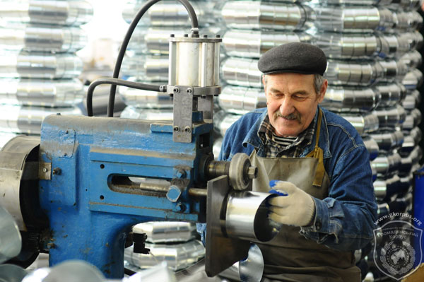 Розширюємо зв’язки з виробниками 