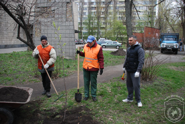 «Громадянський Корпус» взяв участь в суботнику на Русанівці