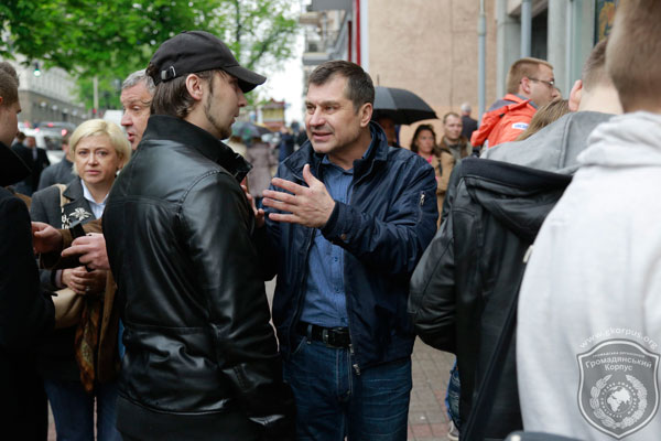 Противники МАФів та підприємці з’ясовували стосунки коло Шевченківської РДА