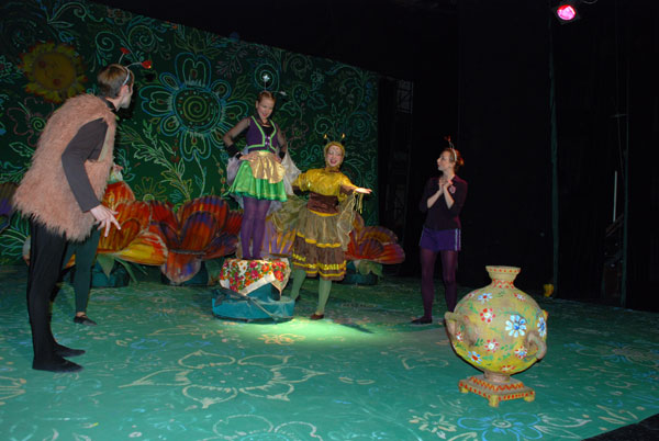 «Муха Цокотуха» на радість дітям 