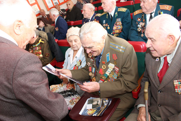 Вчимося героїзму та самовідданості у ветеранів Великої Вітчизняної 