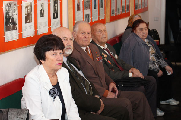 Вчимося героїзму та самовідданості у ветеранів Великої Вітчизняної 