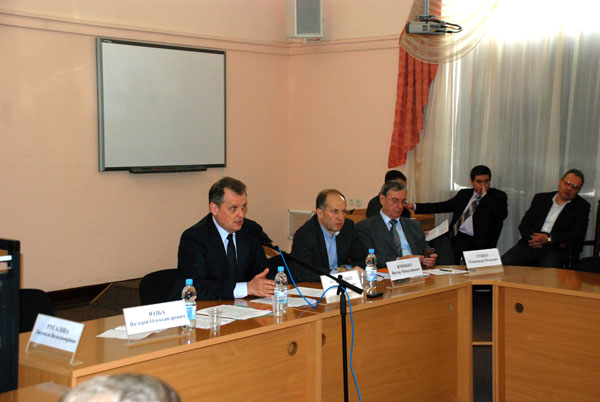 2014 12 19 rp kmu 01