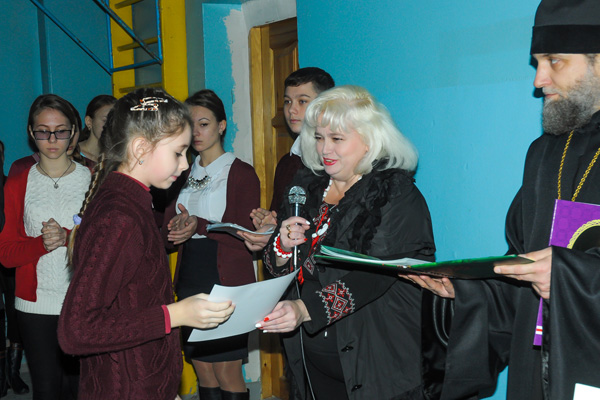 2015 12 09 kreminna shkola gramoty 03