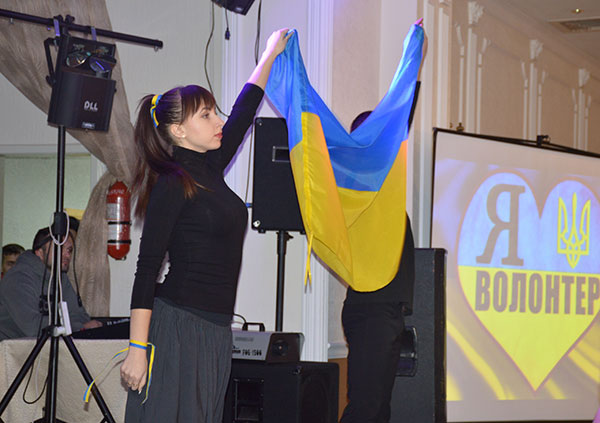 2015 12 10 volonters lug obl 02