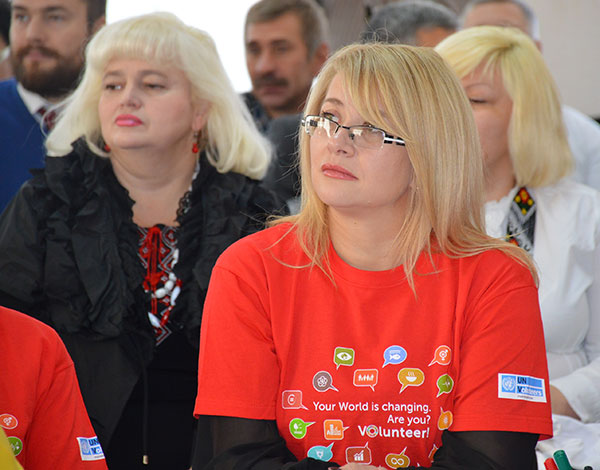 2015 12 10 volonters lug obl 23